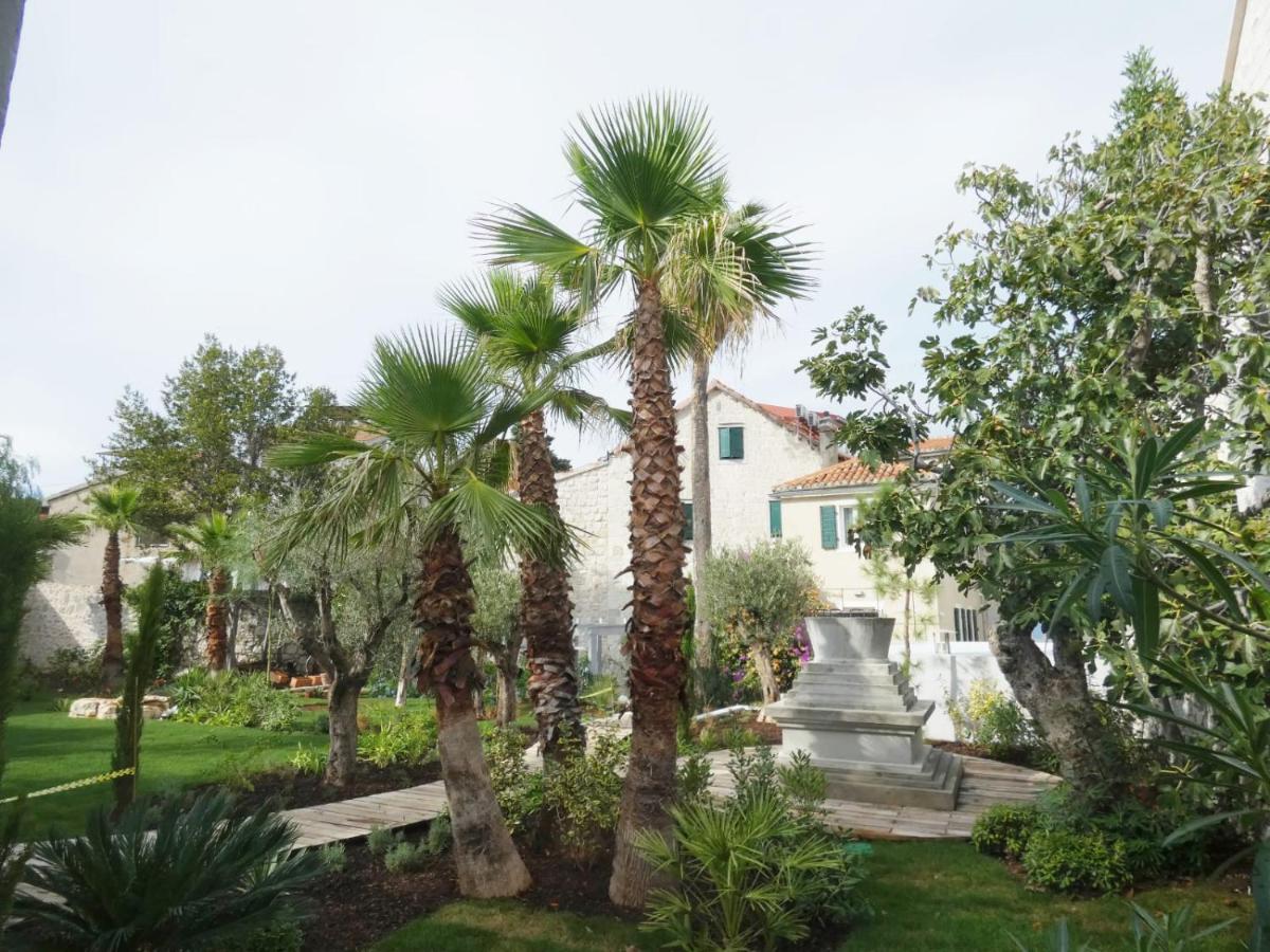 Divota Apartment Hotel Split Dış mekan fotoğraf