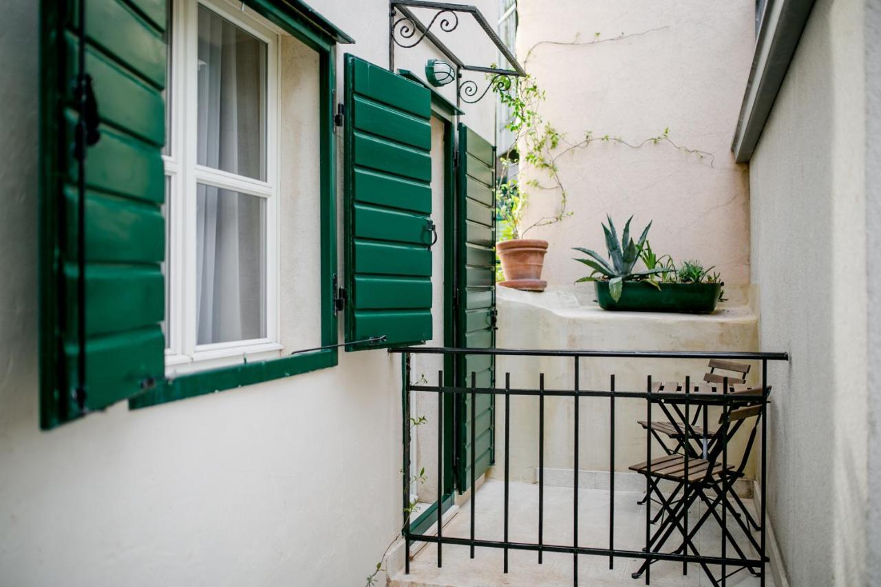 Divota Apartment Hotel Split Dış mekan fotoğraf