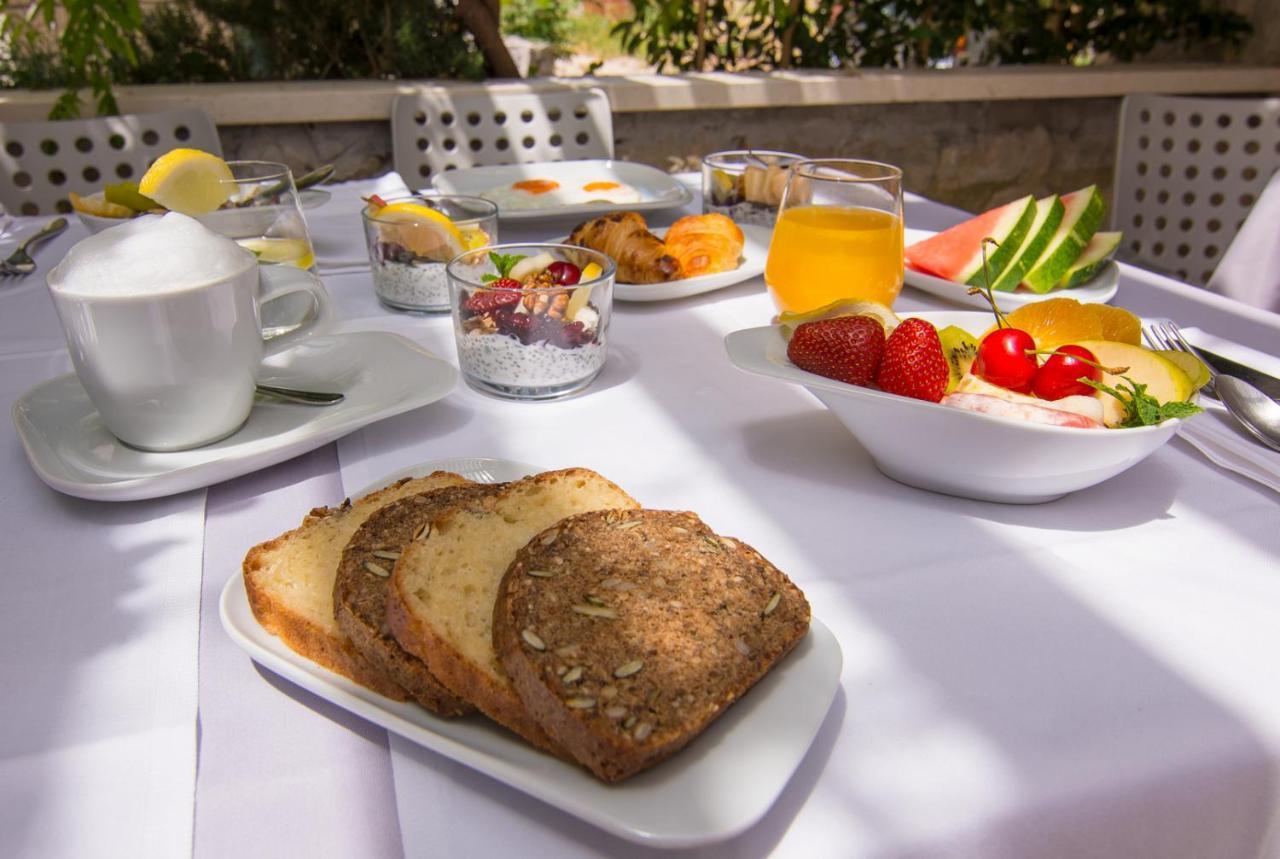 Divota Apartment Hotel Split Dış mekan fotoğraf